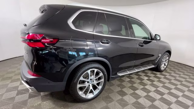 2024 Black Sapphire Metallic BMW X5 xDrive40i AWD SUV