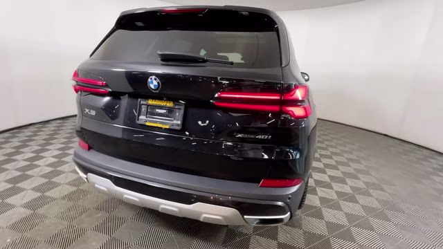 2024 Black Sapphire Metallic BMW X5 xDrive40i AWD SUV