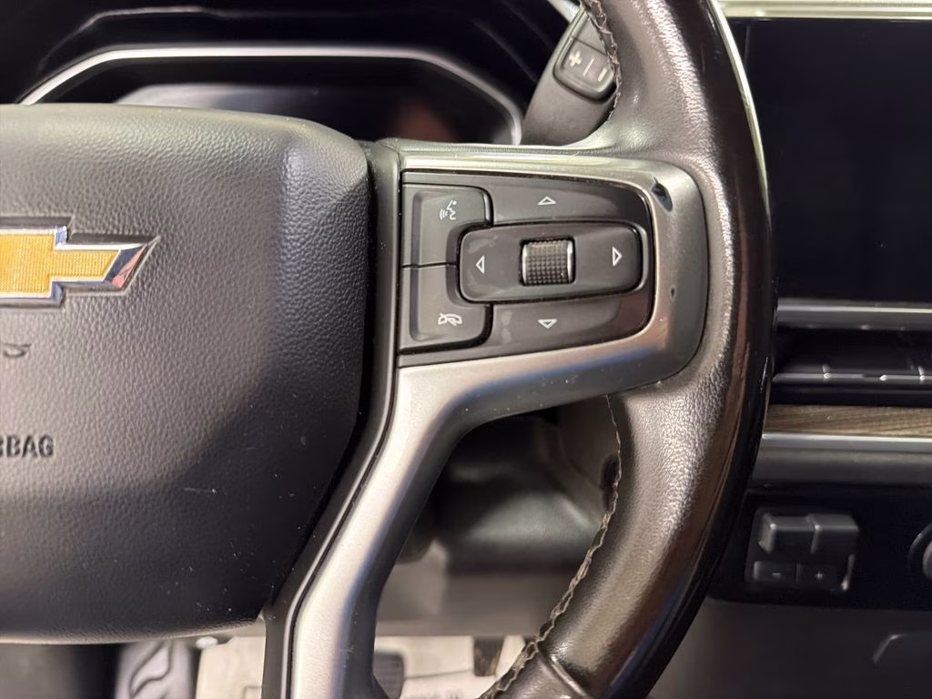 2024 Summit White Chevrolet Silverado 2500HD LT 4X4 Truck