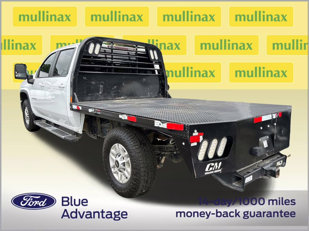 2024 Summit White Chevrolet Silverado 2500HD LT 4X4 Truck