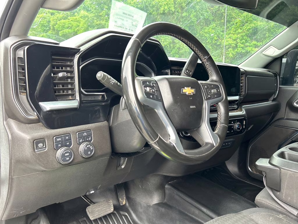 2024 Summit White Chevrolet Silverado 2500HD LT 4X4 Truck