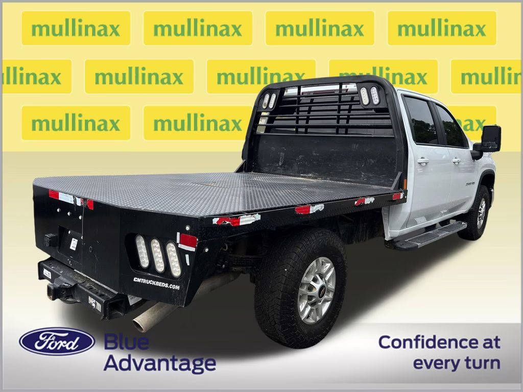 2024 Summit White Chevrolet Silverado 2500HD LT 4X4 Truck