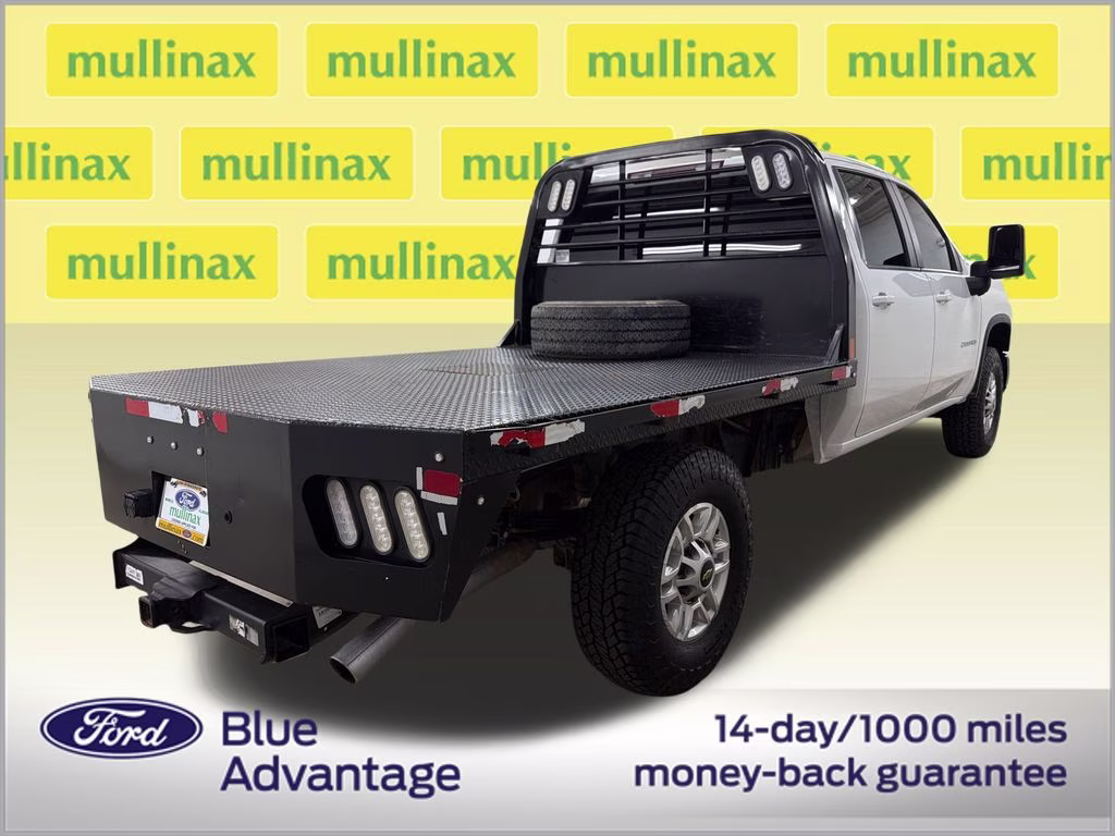 2024 Summit White Chevrolet Silverado 2500HD LT 4X4 Truck