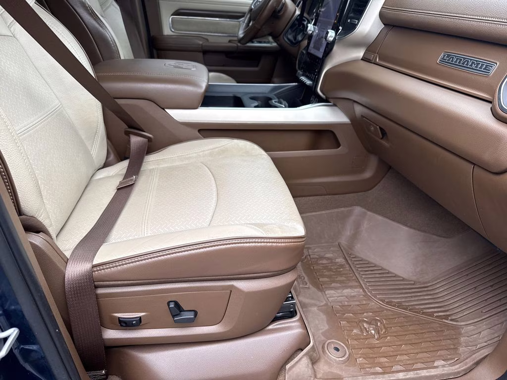 2023 Patriot Blue Pearlcoat Ram 3500 Laramie 4X4 Truck