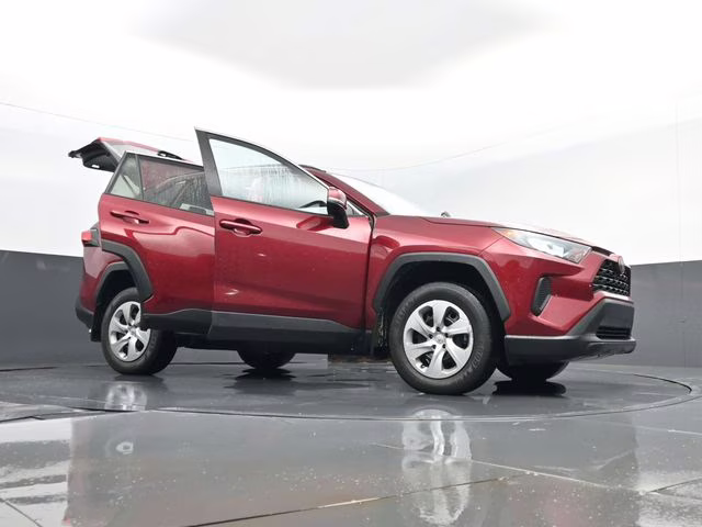 2021 Pearl Toyota RAV4 LE AWD SUV