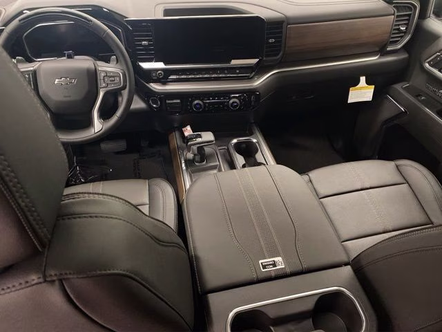 2026 Chevrolet Silverado 1500 High Country - Photo 19