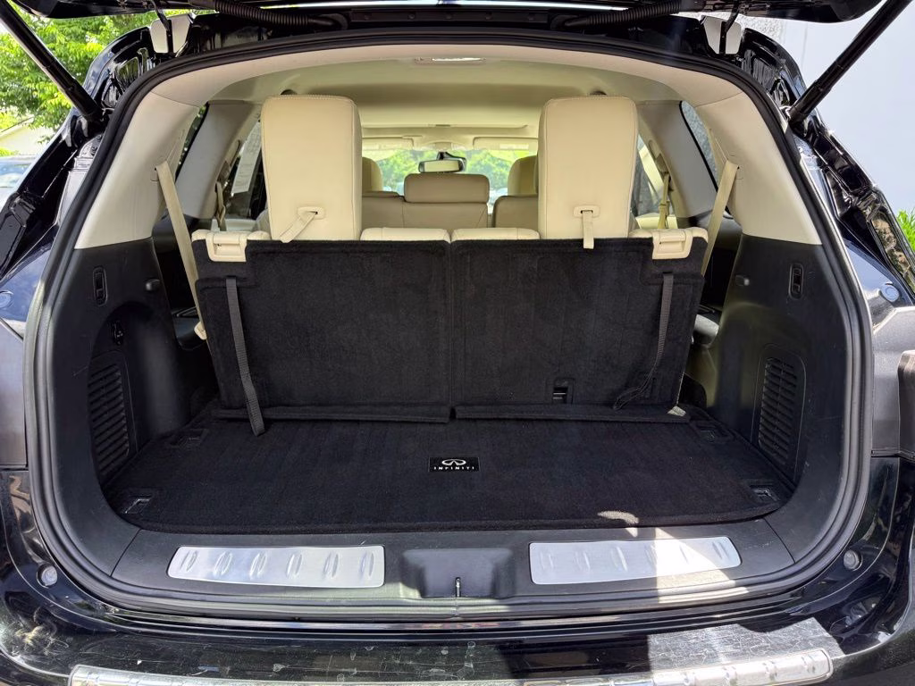 2019 Black Obsidian INFINITI QX60 LUXE AWD SUV