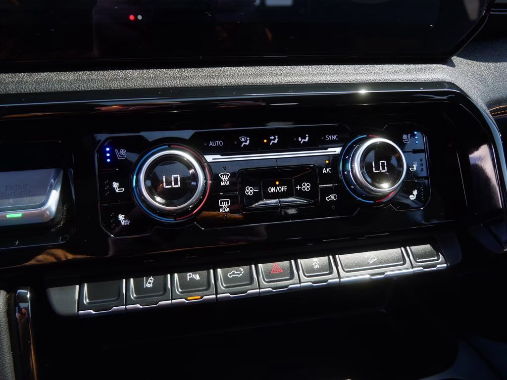2026 Sterling Metallic GMC Sierra 3500HD AT4 4X4 Truck