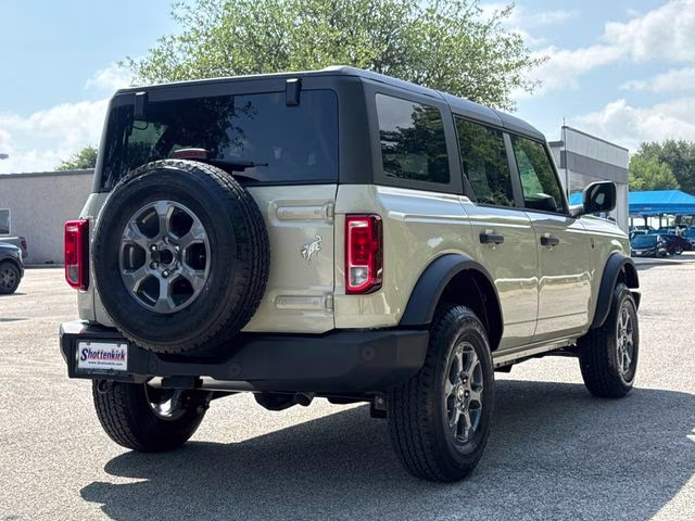 2026 Desert Sand Ford Bronco Big Bend 4X4 SUV