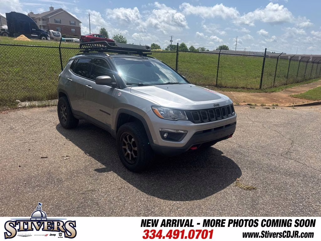 2019 Billet Silver Metallic Clearcoat Jeep Compass Trailhawk 4X4 SUV