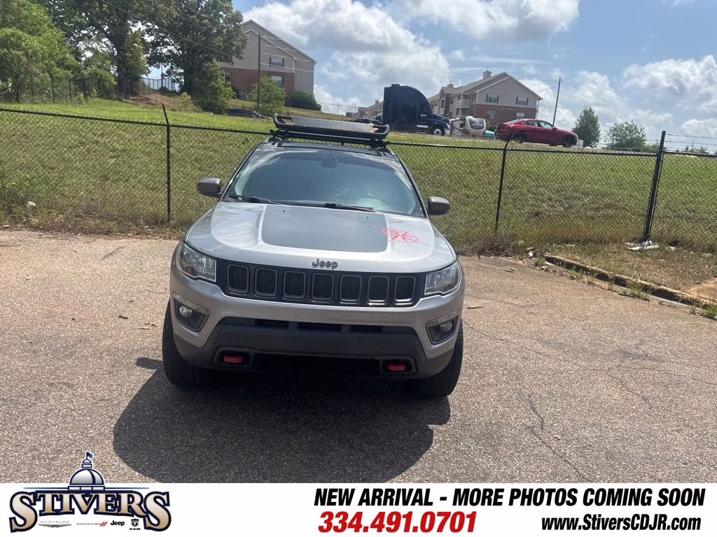 2019 Billet Silver Metallic Clearcoat Jeep Compass Trailhawk 4X4 SUV