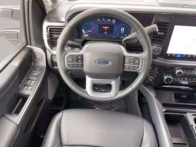 2026 Avalanche Ford Super Duty F-250 SRW LARIAT 4X4 Truck