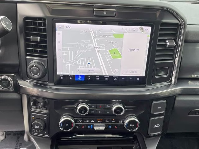 2026 Avalanche Ford Super Duty F-250 SRW LARIAT 4X4 Truck