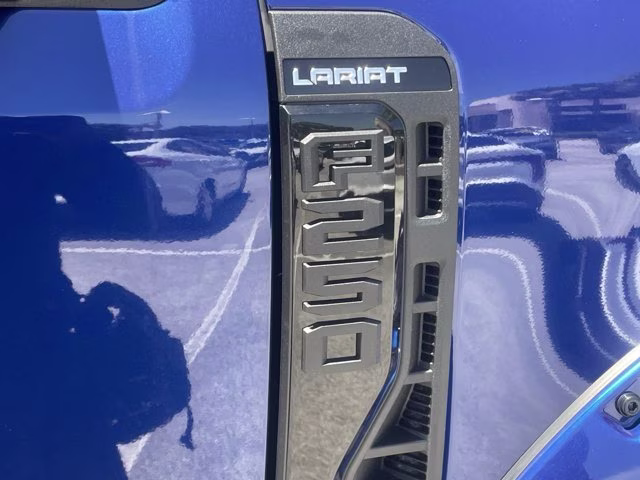 2026 Argon Blue Metallic Ford Super Duty F-250 SRW LARIAT 4X4 Truck