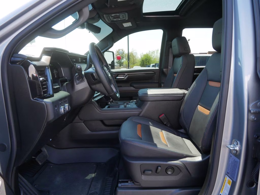 2026 Sterling Metallic GMC Sierra 3500HD AT4 4X4 Truck