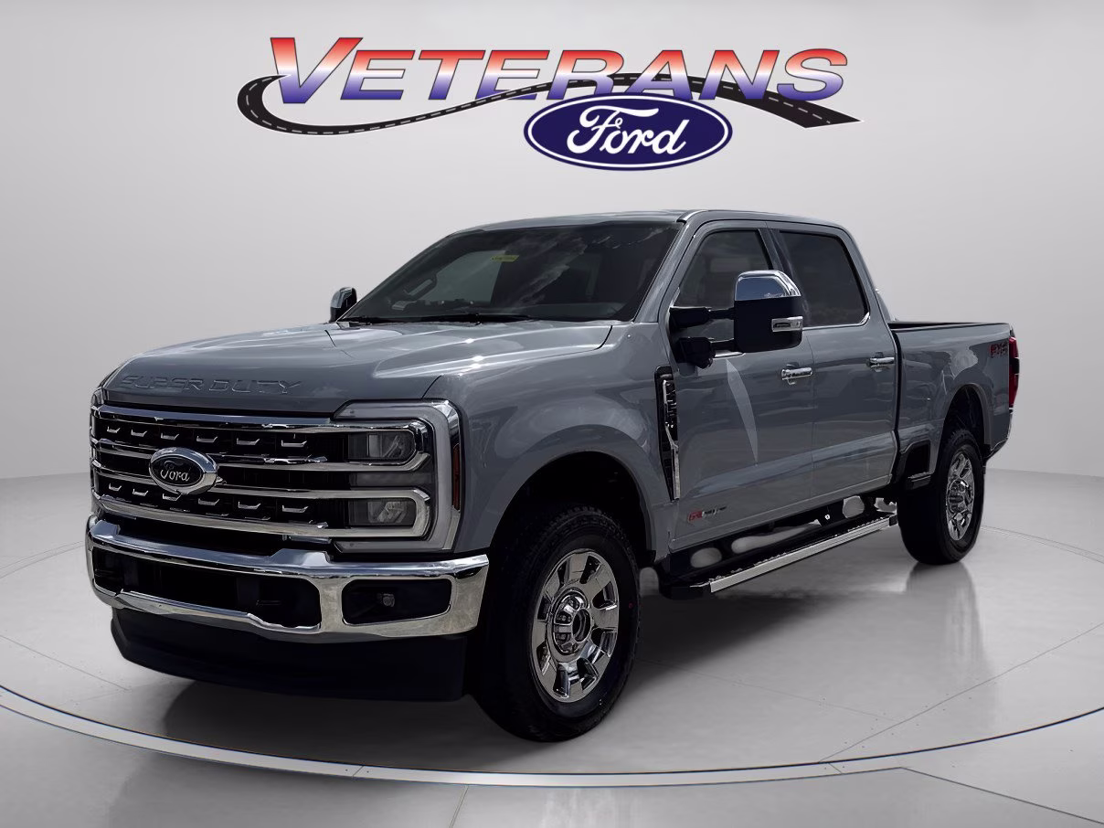 2025 Glacier Gray Metallic Tri-Coat Ford Super Duty F-350 SRW LARIAT Crew Cab Pickup 4X4 Truck
