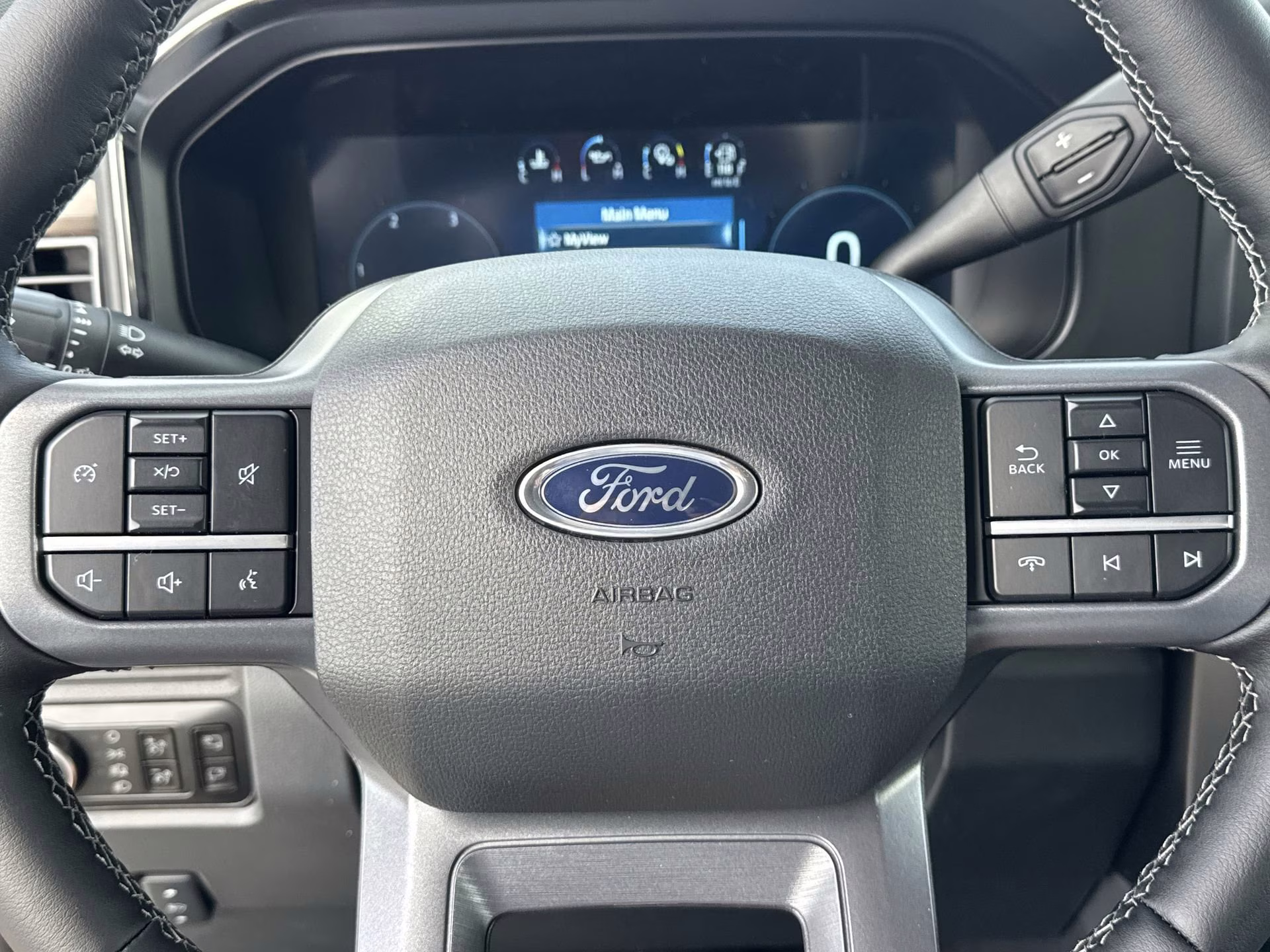 2025 Glacier Gray Metallic Tri-Coat Ford Super Duty F-350 SRW LARIAT Crew Cab Pickup 4X4 Truck