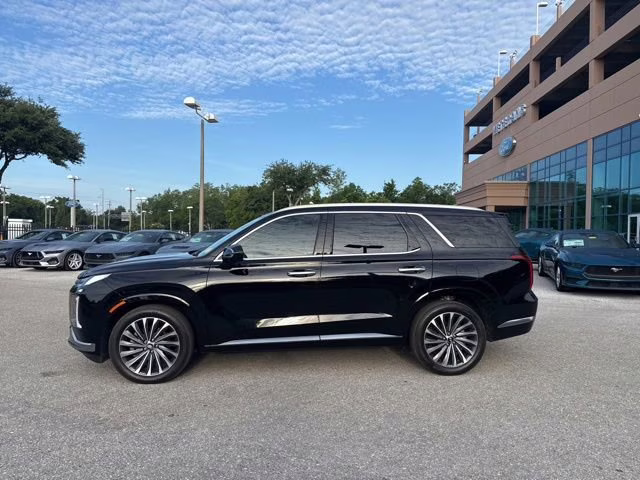2025 Abyss Black Pearl Hyundai Palisade Calligraphy FWD SUV