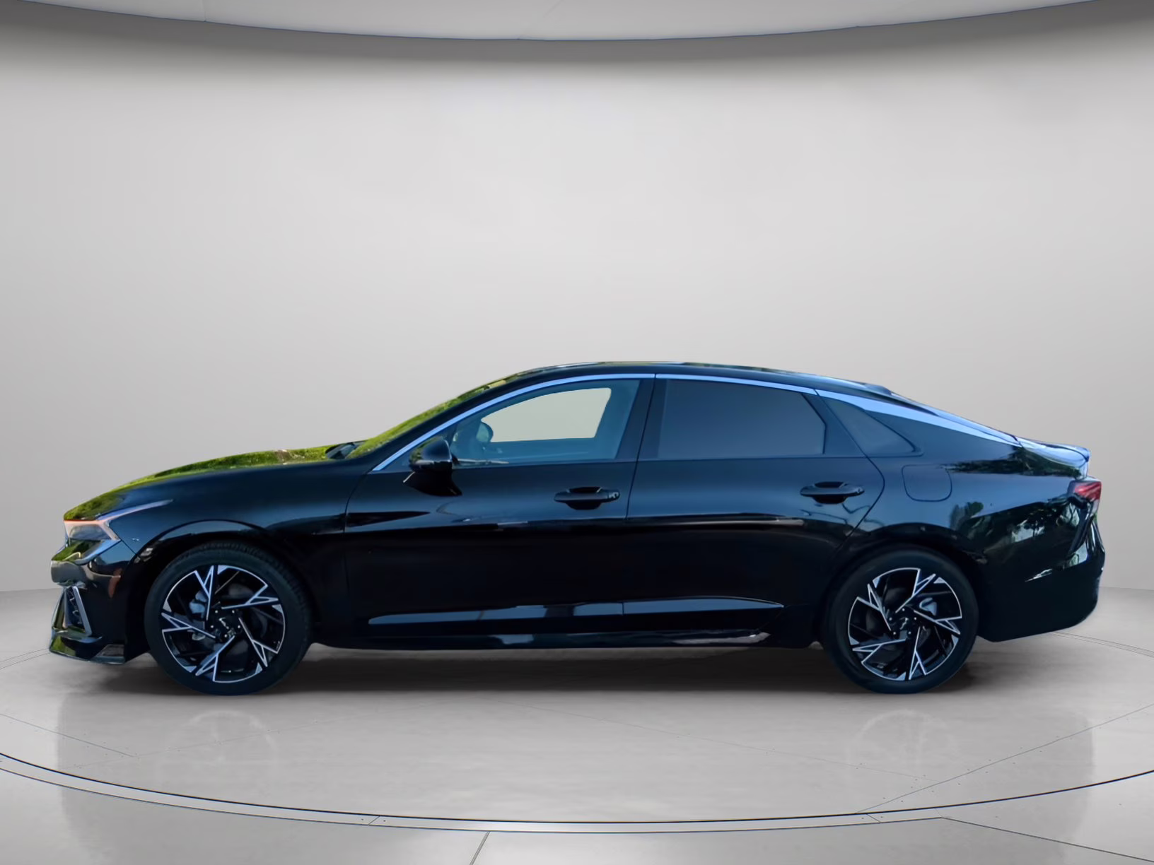 2025 Aurora Black Pearl Kia K5 GT-Line AWD Sedan