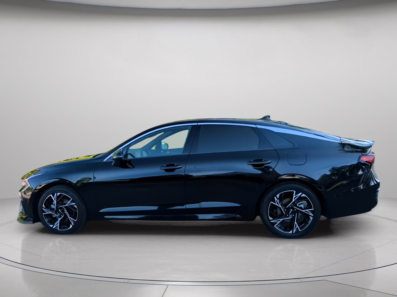 2025 Aurora Black Pearl Kia K5 GT-Line AWD Sedan