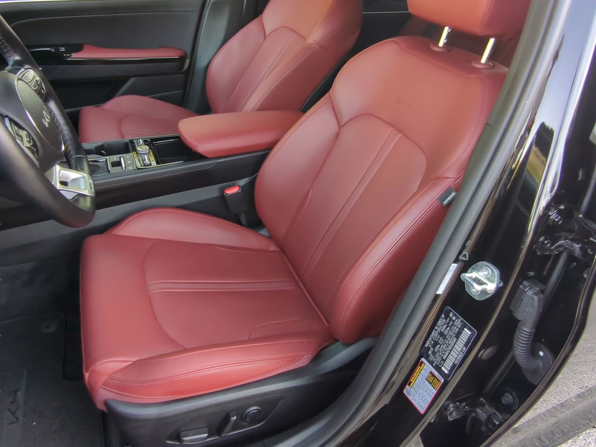 2025 Aurora Black Pearl Kia K5 GT-Line AWD Sedan