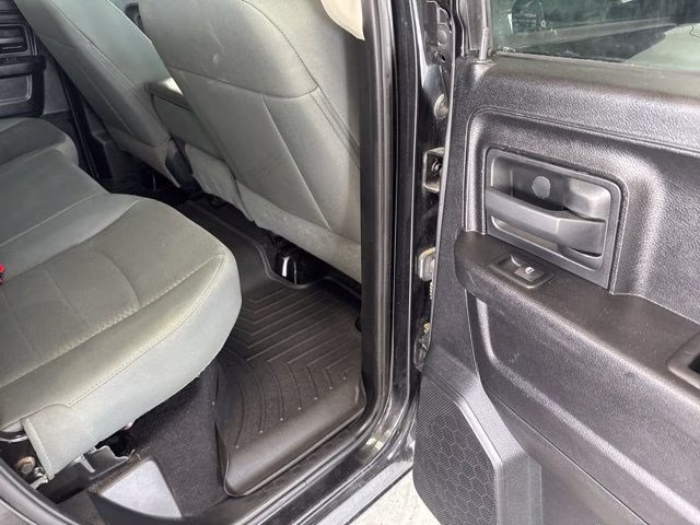 2015 Brilliant Black Crystal Pearlcoat Ram 1500 Tradesman 4X4 Truck