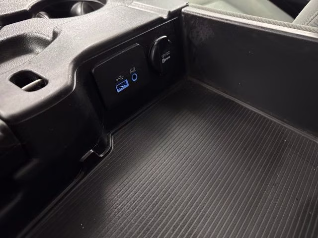 2015 Brilliant Black Crystal Pearlcoat Ram 1500 Tradesman 4X4 Truck