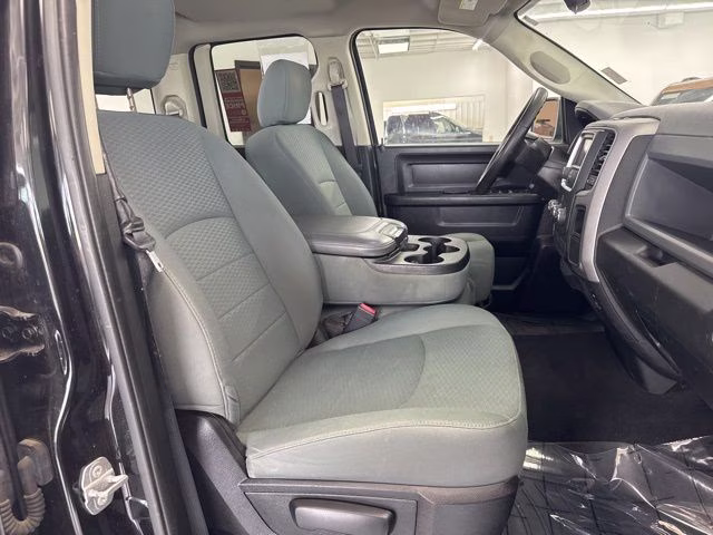 2015 Brilliant Black Crystal Pearlcoat Ram 1500 Tradesman 4X4 Truck