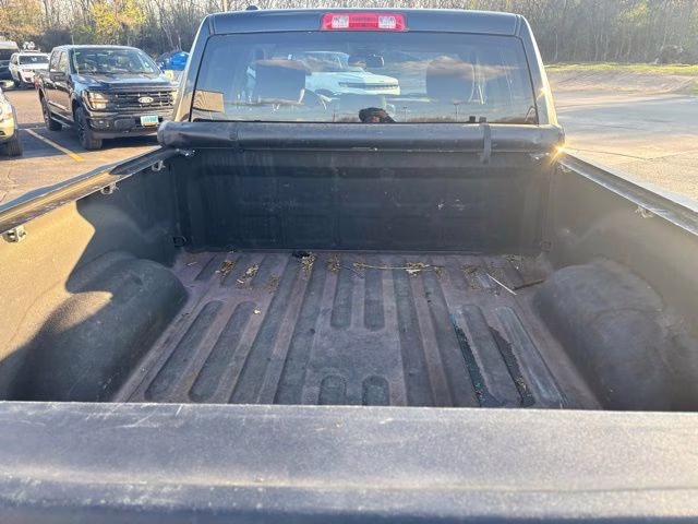 2015 Brilliant Black Crystal Pearlcoat Ram 1500 Tradesman 4X4 Truck