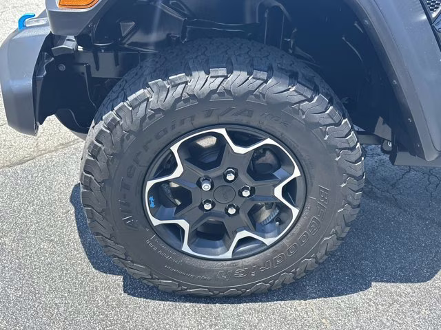 2023 Black Clearcoat Jeep Wrangler 4xe Rubicon 4X4 Convertible