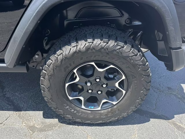 2023 Black Clearcoat Jeep Wrangler Rubicon 4xe Rubicon 4X4 Convertible
