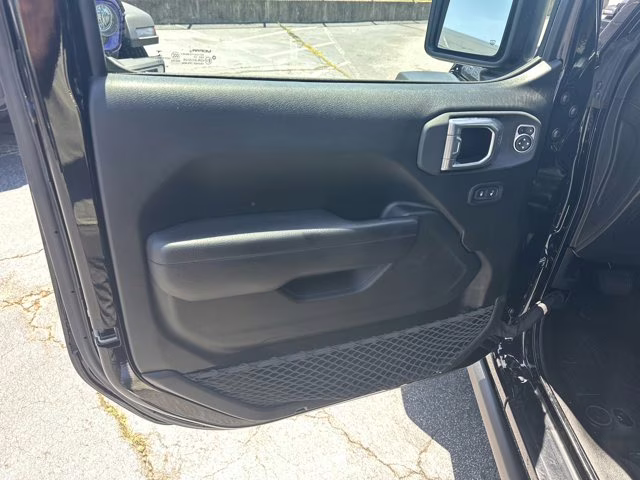 2023 Black Clearcoat Jeep Wrangler Rubicon 4xe Rubicon 4X4 Convertible