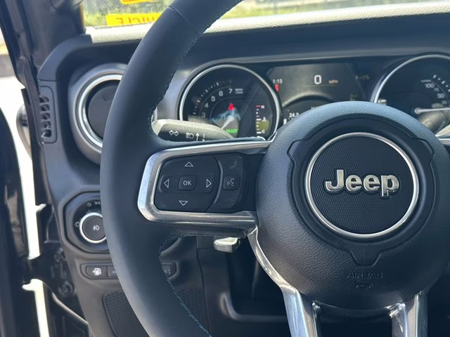 2023 Black Clearcoat Jeep Wrangler Rubicon 4xe Rubicon 4X4 Convertible
