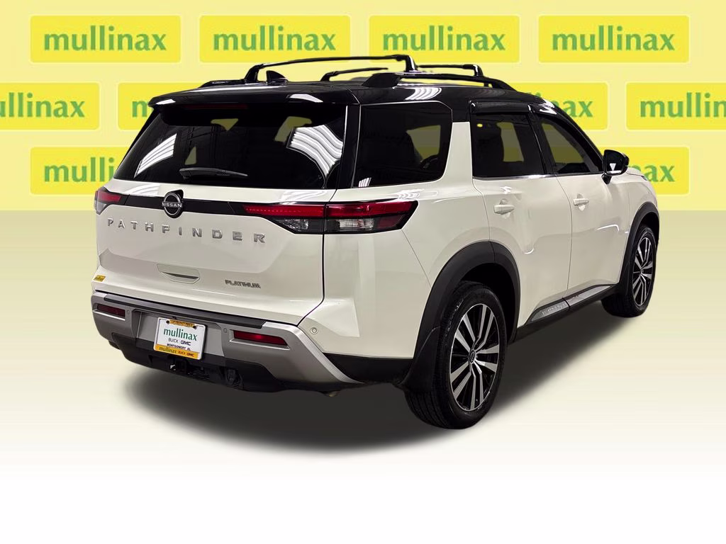 2023 Pearl White Tricoat/Super Black Nissan Pathfinder Platinum FWD SUV