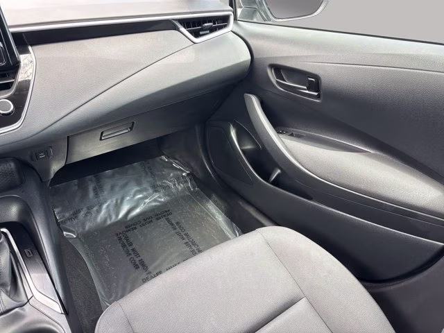 2024 Classic Silver Metallic Toyota Corolla LE FWD Sedan