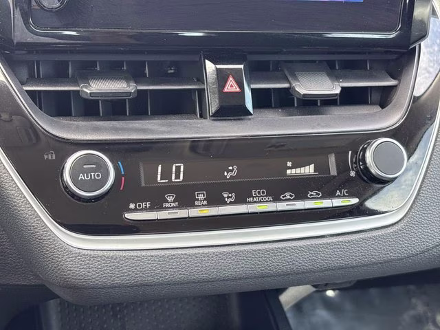 2024 Classic Silver Metallic Toyota Corolla LE FWD Sedan