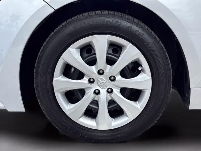 2024 Classic Silver Metallic Toyota Corolla LE FWD Sedan