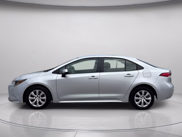 2024 Classic Silver Metallic Toyota Corolla LE FWD Sedan