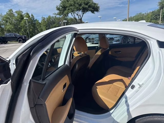 2023 Aspen White Tricoat Nissan Sentra SV FWD Sedan