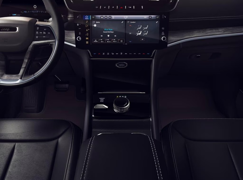 2026 Baltic Gray Metallic Clear Coat Jeep Grand Cherokee Grand Cherokee Limited 4x4 4X4 SUV