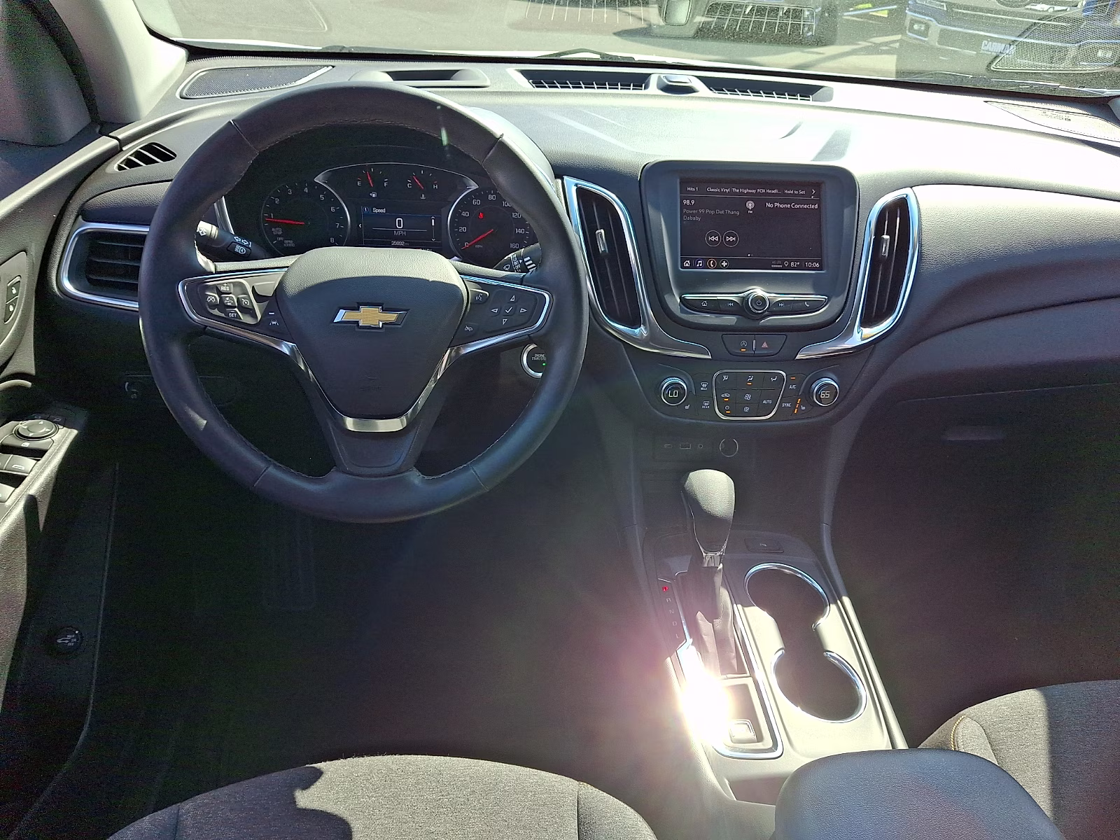 2023 Summit White - GAZ Chevrolet Equinox FWD LT FWD