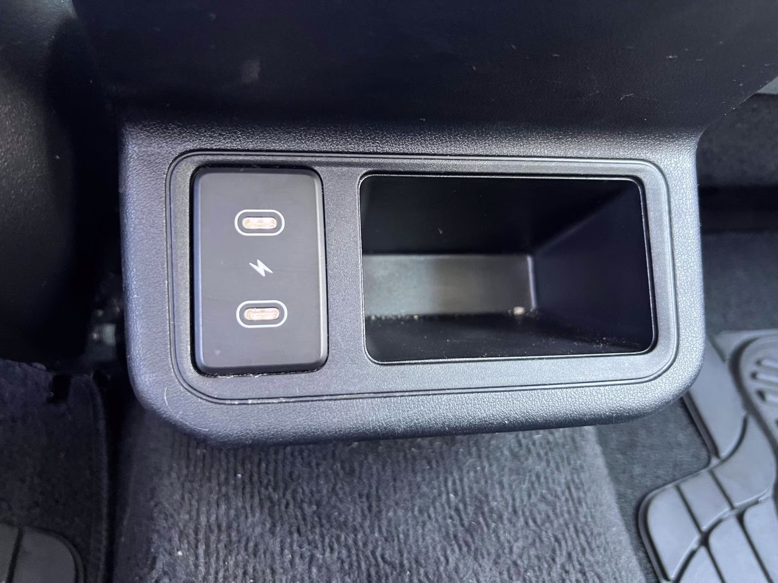 2025 White Kia K4 EX FWD Sedan