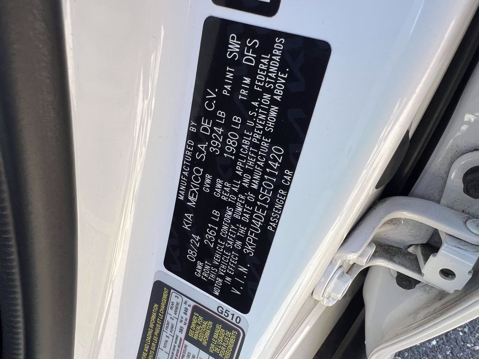 2025 White Kia K4 EX FWD Sedan