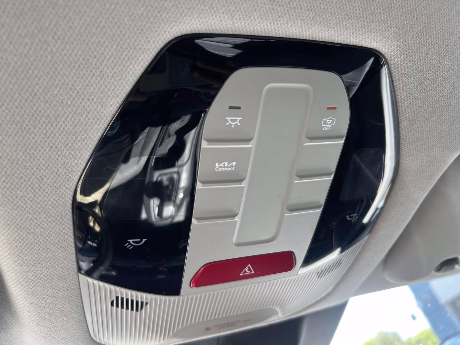 2025 White Kia K4 EX FWD Sedan