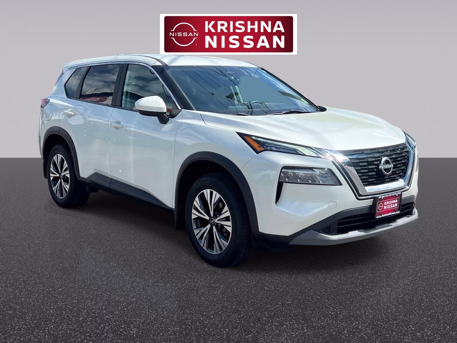 2023 White Nissan Rogue SV AWD SUV