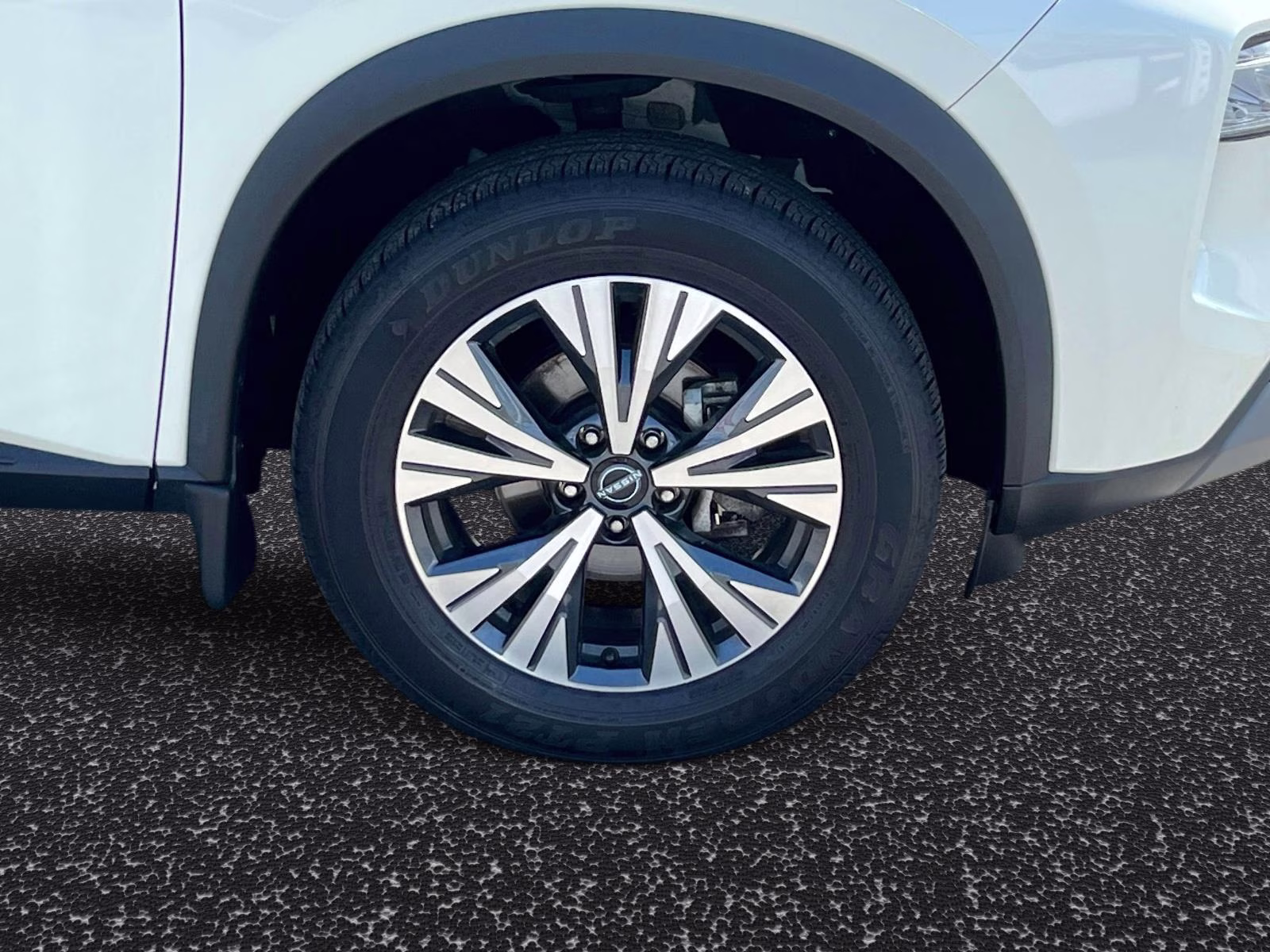 2023 White Nissan Rogue SV AWD SUV