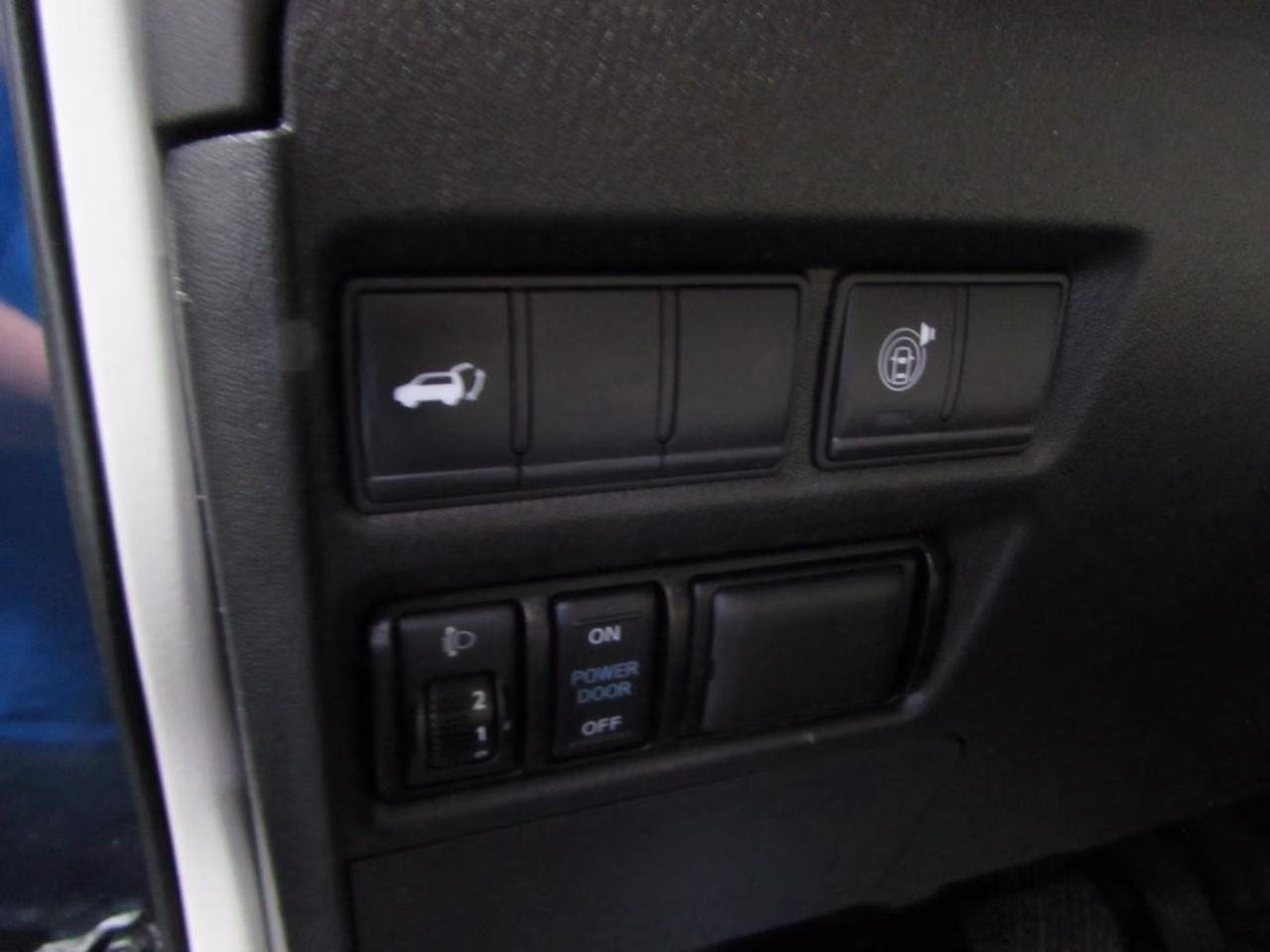 2018 Hermosa Blue Nissan Armada SL 4X4 SUV