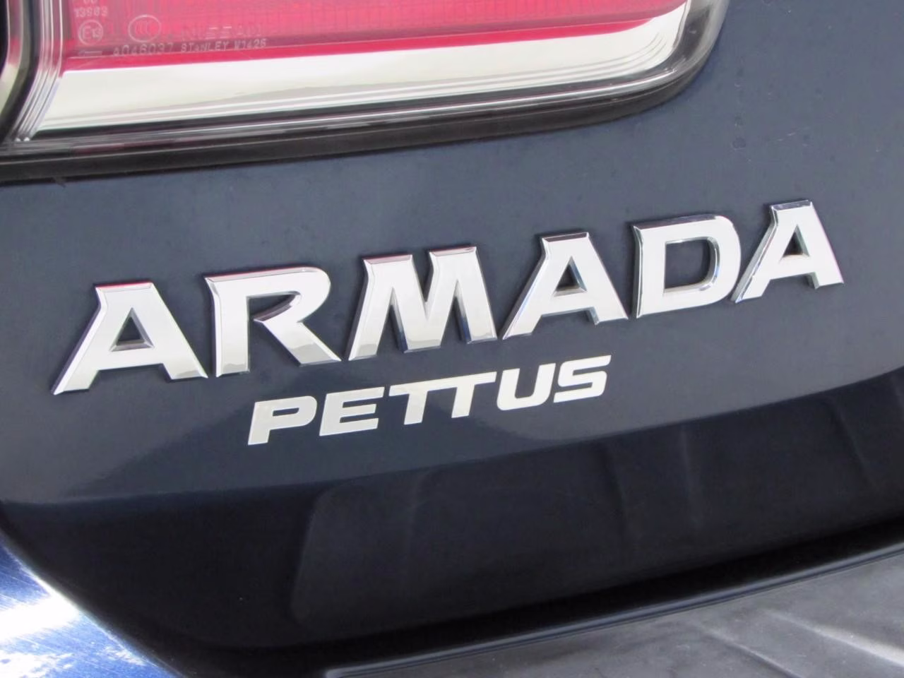 2018 Hermosa Blue Nissan Armada SL 4X4 SUV