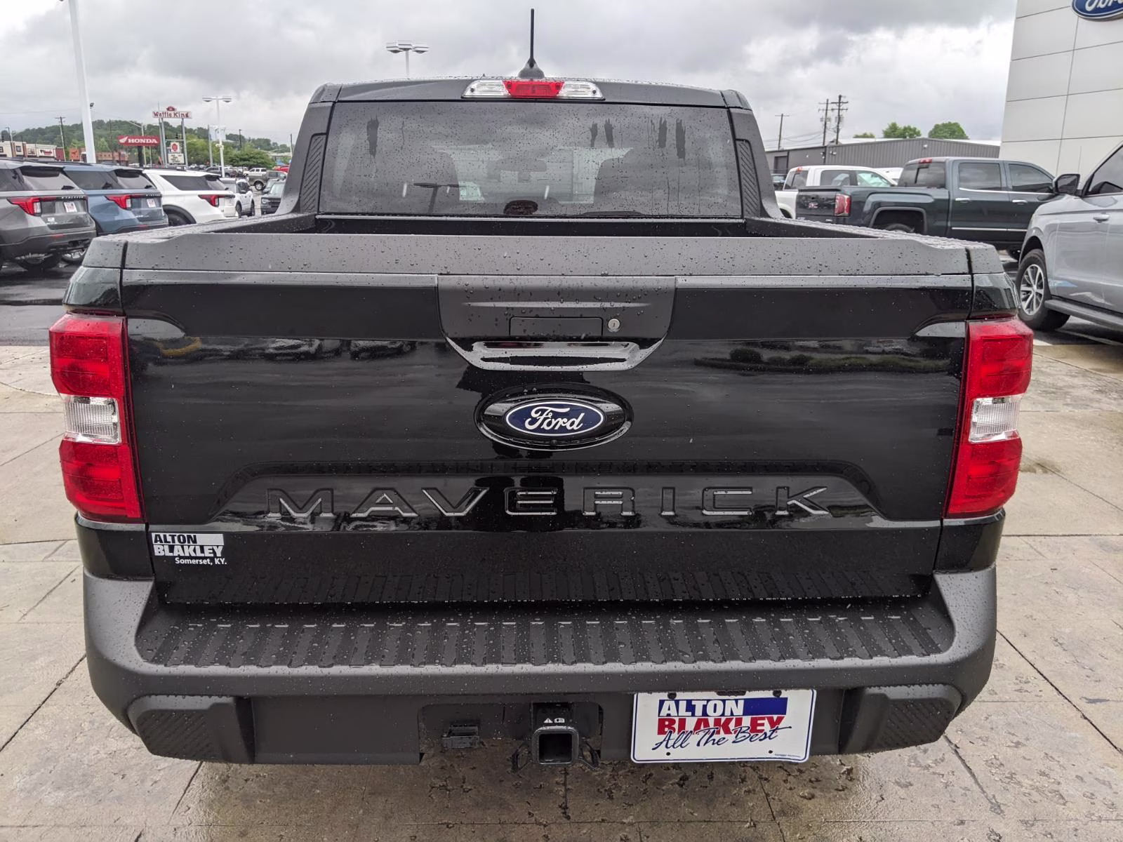 2026 Shadow Black Ford Maverick XL AWD Truck