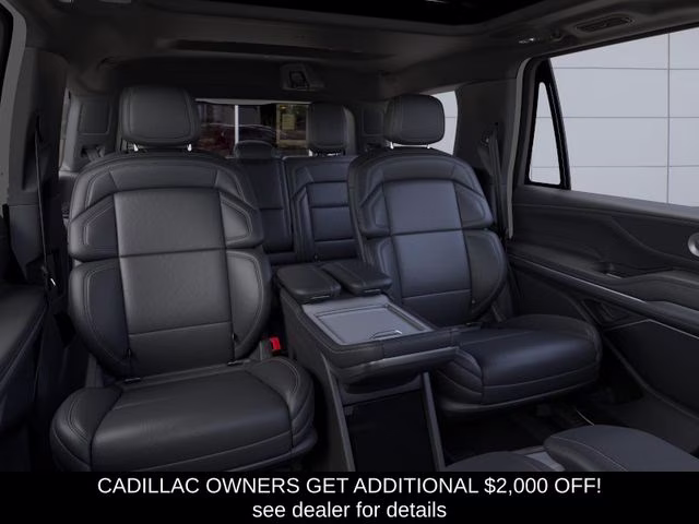 2026 Pristine White Metallic Tri-Coat Lincoln Navigator Reserve 4X4 SUV